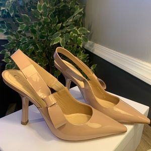 DIOR size 36/37.Nude color